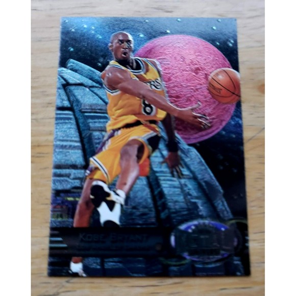 1997-98 Fleer Metal Universe Kobe Bryant #81 Los Angeles Lakers HOF - Picture 14 of 16
